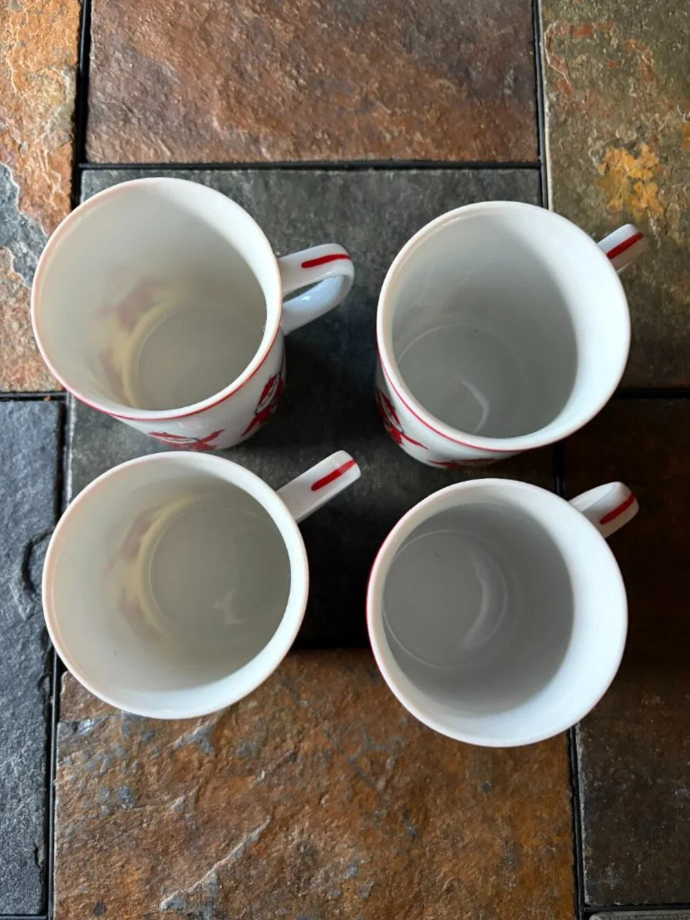 Vintage Georges Briard waving Santa mugs set of four circa 1971